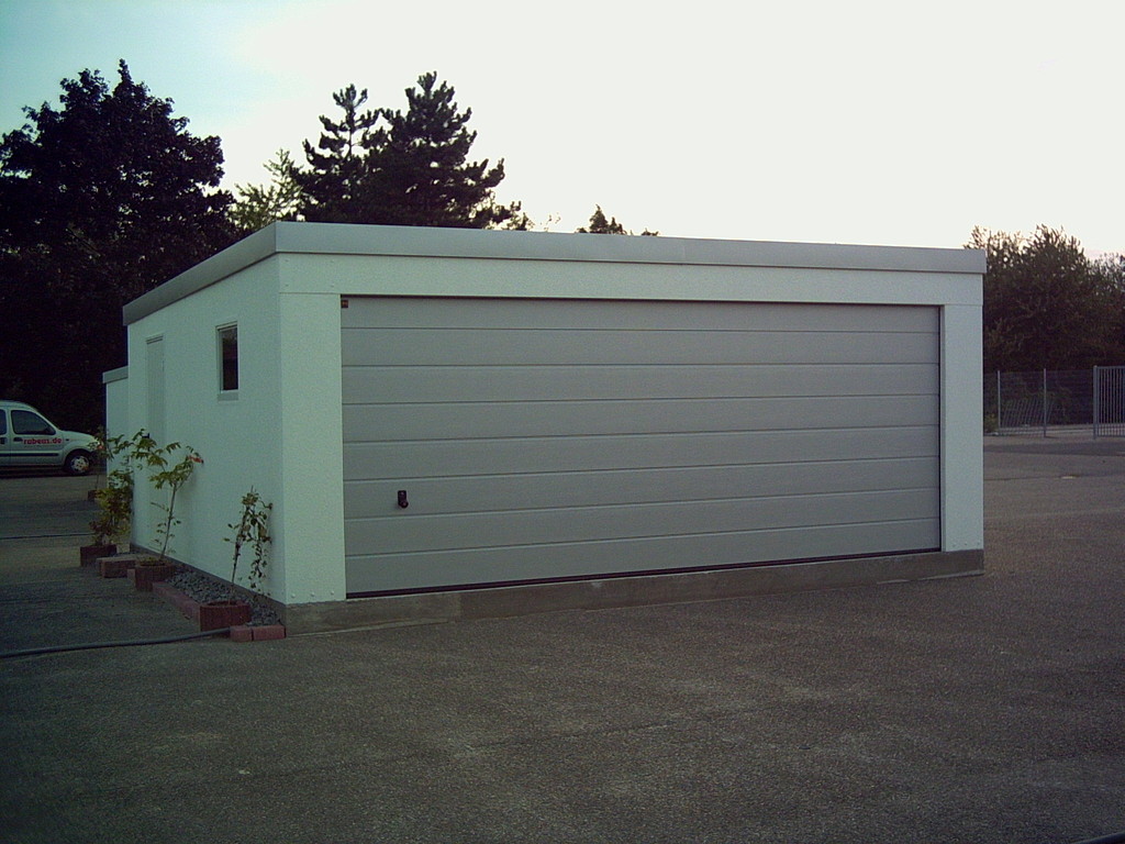 Garagen-Ausstattung und Fertiggaragen-Zubehör - ZAPF-Garagen